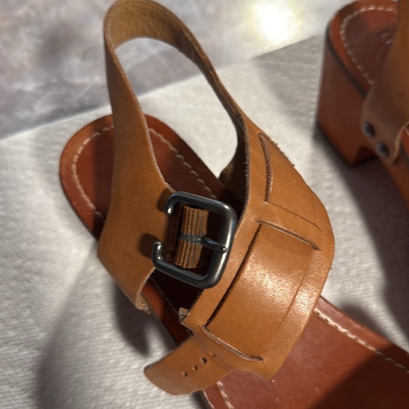 Lucky Brand Tan Leather Sandals size 8 - Picture 3 of 6